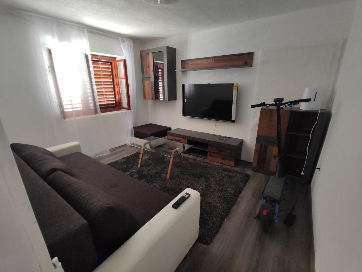 Apartman Selce Buitenkant foto