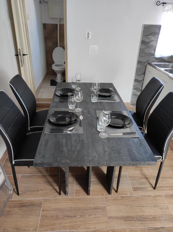 Apartman Selce Buitenkant foto
