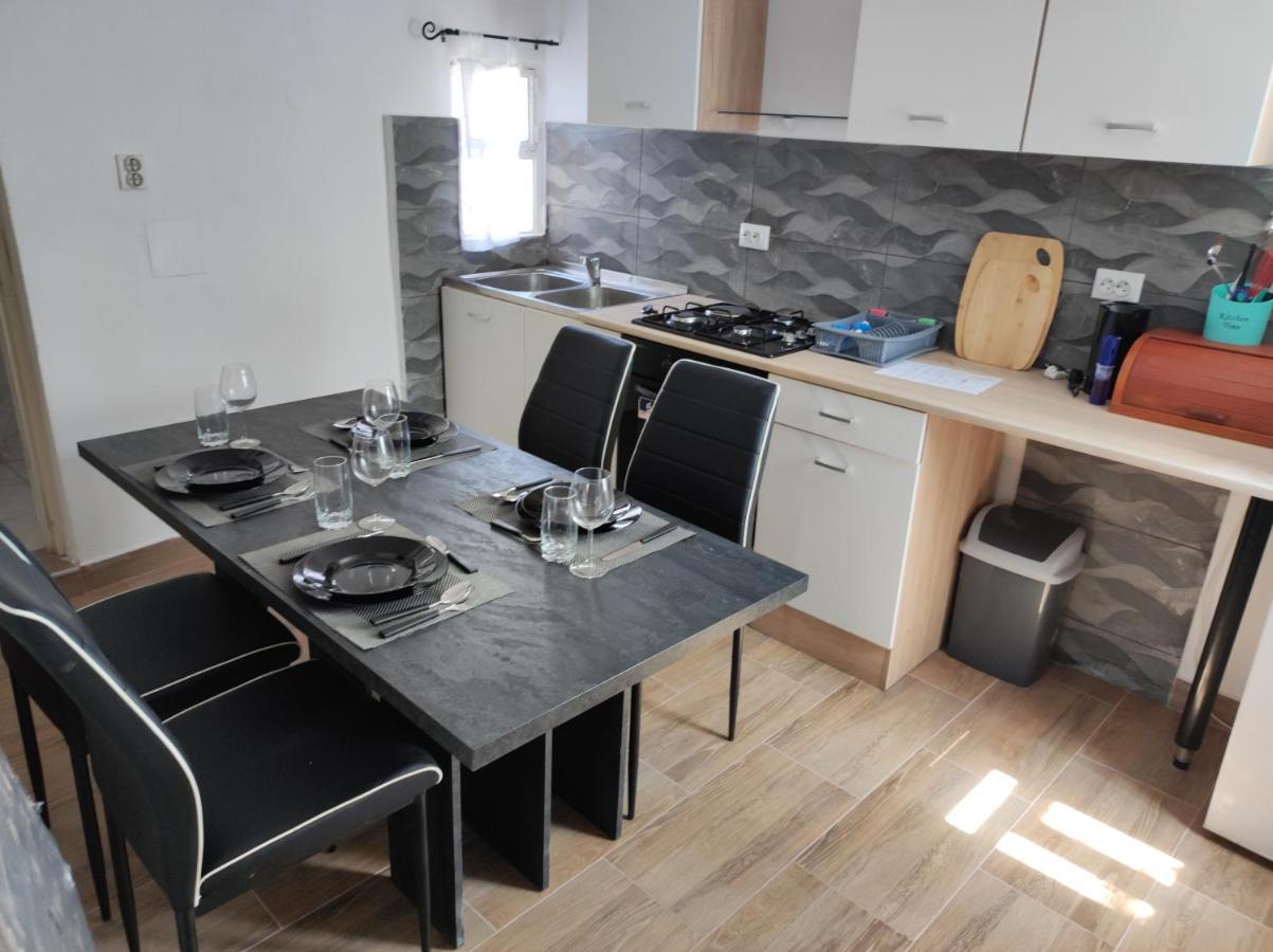 Apartman Selce Buitenkant foto